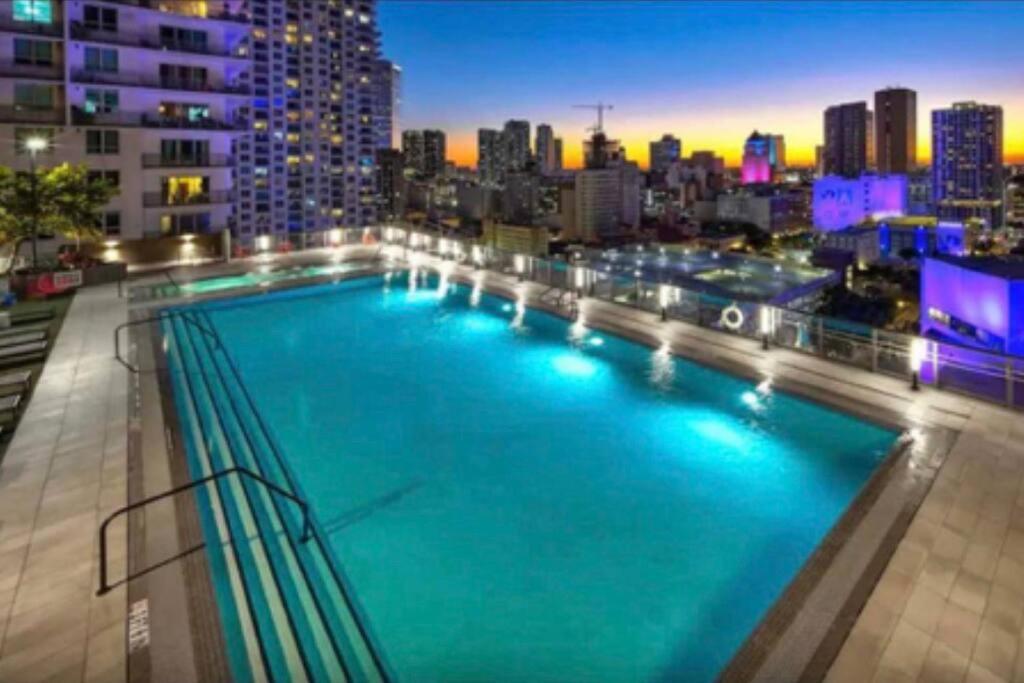 Apartamento Vibrant Studio Downtown Miami Exterior foto